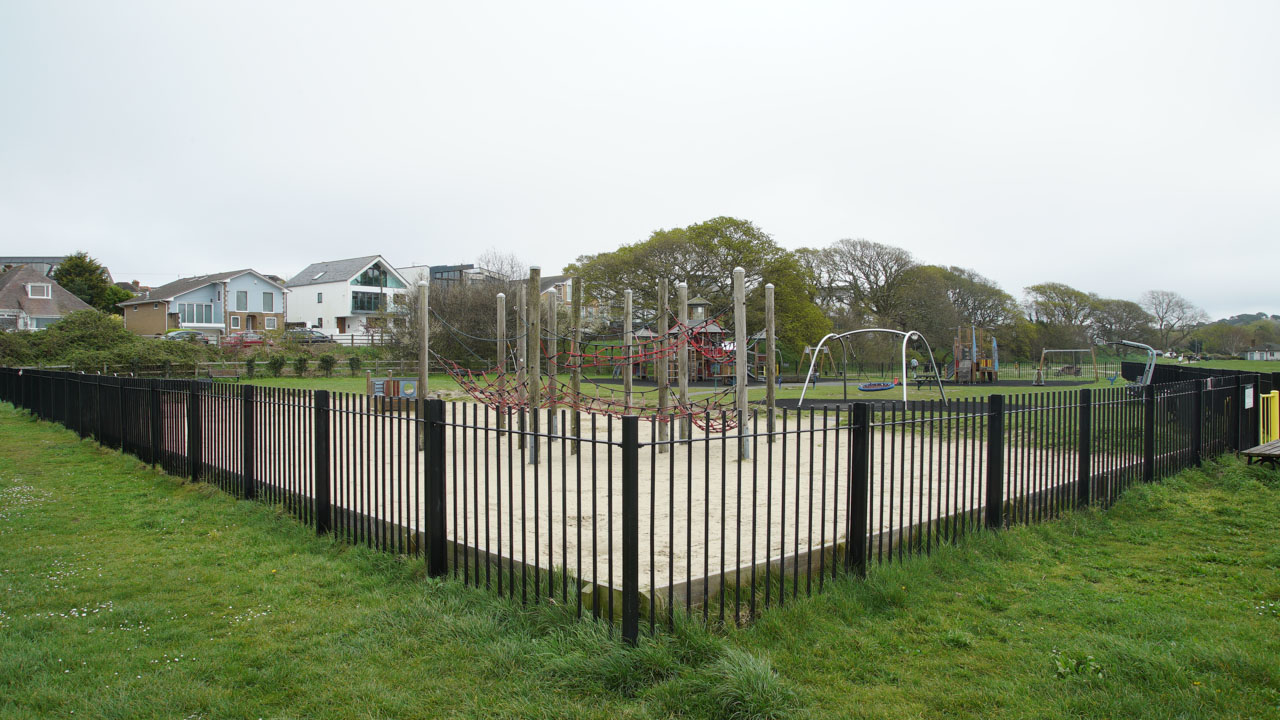 Whitecliff-Harbourside-Park-18